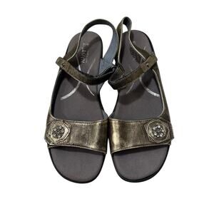 Naot Reserve Bronze Metallic Leather Wedge Sandals Slingback EU 39 US 8 Jeweled